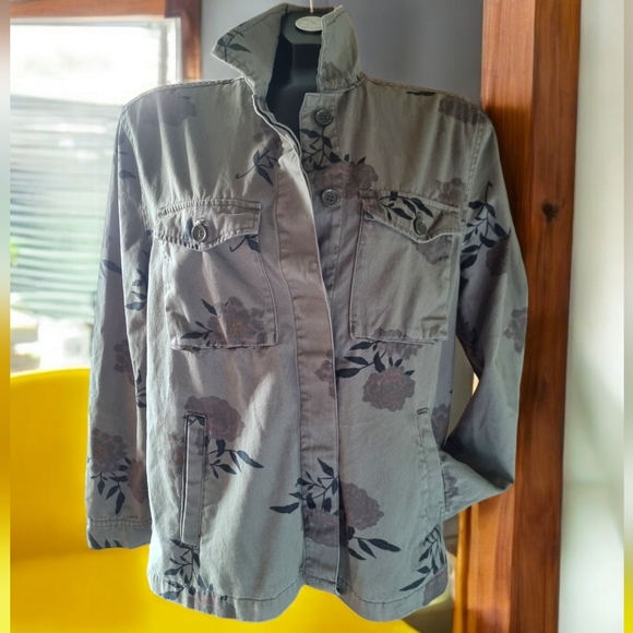 H&M Khaki Green Floral Utility Jacket Sz S - Picture 3 of 13